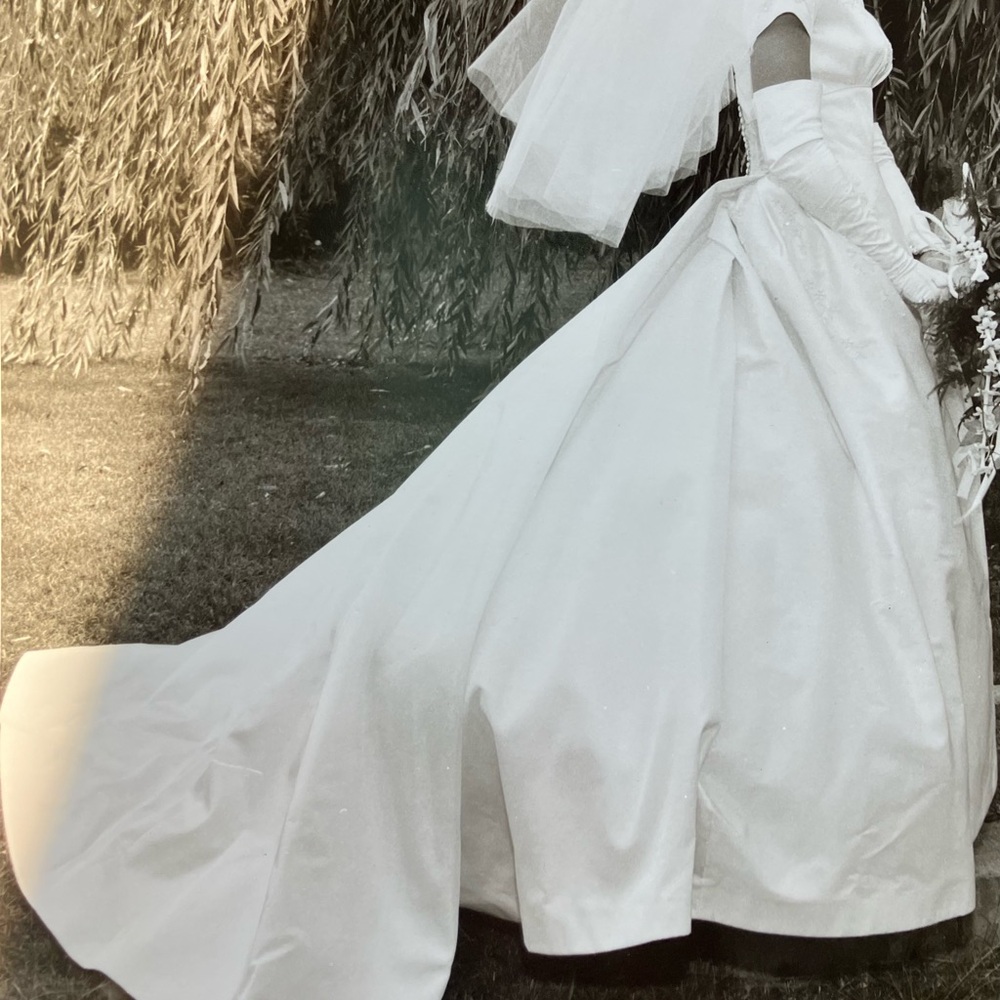 Priscilla of Boston Elegant White Bridal Dress